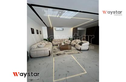Apartment - 3 Bedrooms - 3 Bathrooms for rent in Garden Residence - Hyde Park - New Cairo City - Cairo