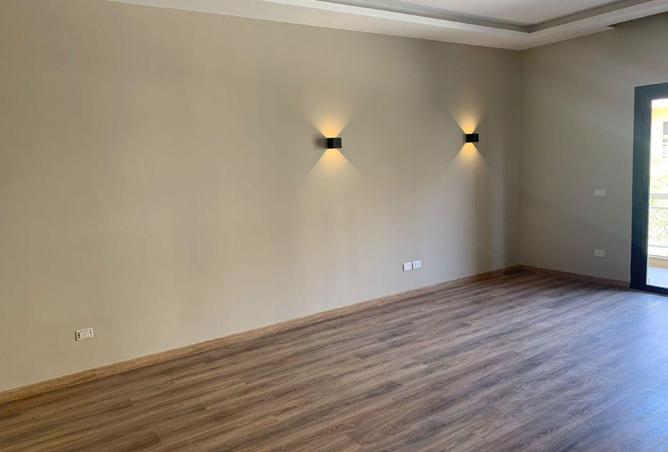 70367690 - Property Image 3