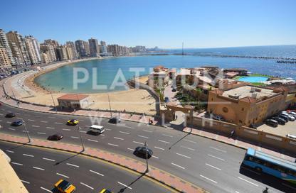 Apartment - 2 Bedrooms - 2 Bathrooms for sale in El Gaish Road - Sidi Beshr - Hay Awal El Montazah - Alexandria