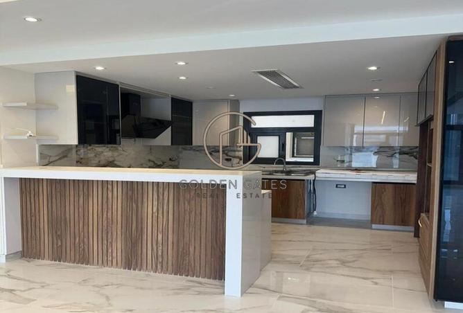 102624055 - Property Image 2