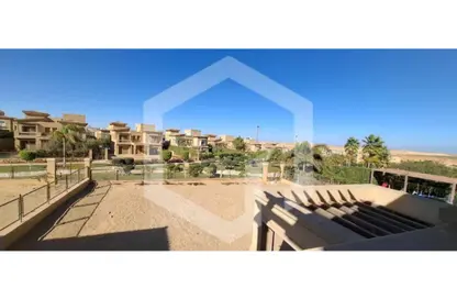 فيلا - 4 غرف نوم - 4 حمامات للبيع في ميدوز بارك - كمبوندات الشيخ زايد - الشيخ زايد - الجيزة