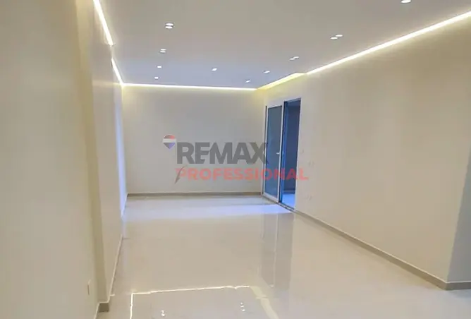 104604071 - Property Image 3