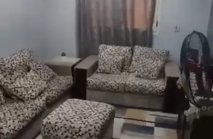 Apartment - 3 Bedrooms - 1 Bathroom for rent in El Roda - Hay El Manial - Cairo