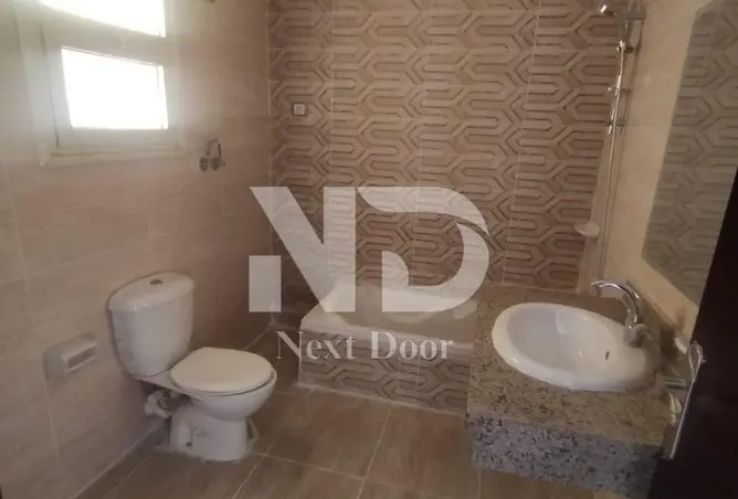 111020927 - Property Image 3