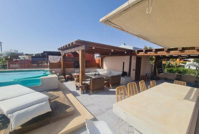 65167302 - Property Image 3