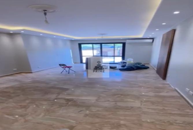 99401492 - Property Image 3