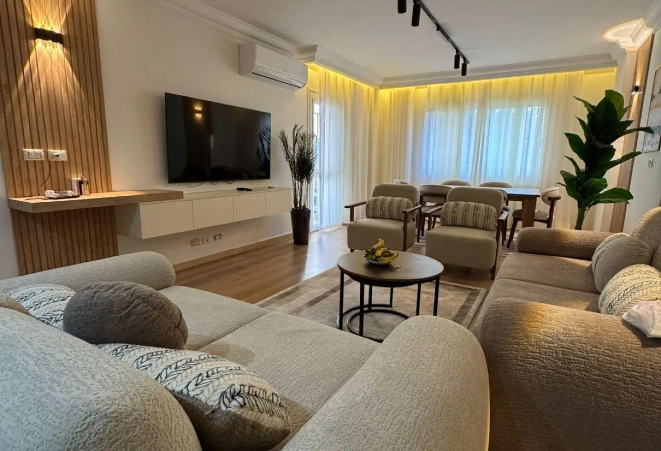 84511013 - Property Main Image
