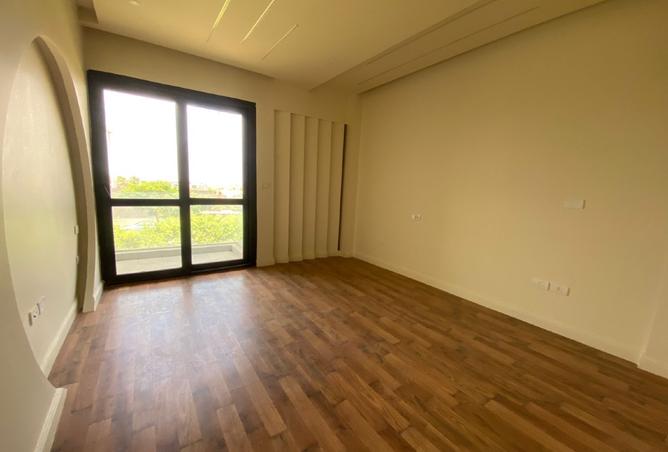 107123992 - Property Image 2