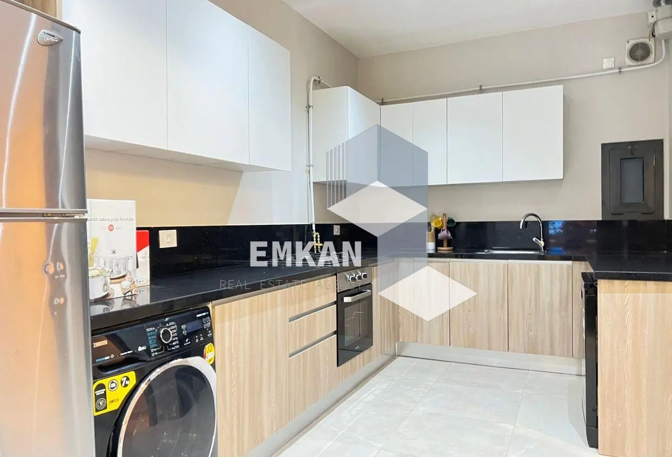 72721623 - Property Main Image