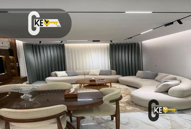 57251685 - Property Image 2