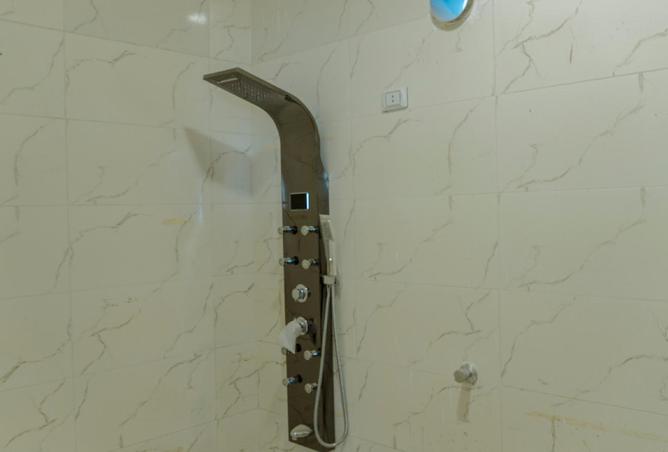 8570605 - Property Image 3