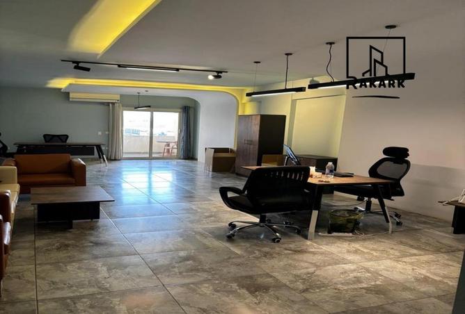 67968583 - Property Main Image