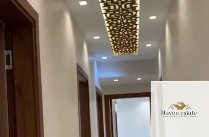 Apartment - 3 Bedrooms - 3 Bathrooms for rent in The Residences - New Cairo City - Cairo