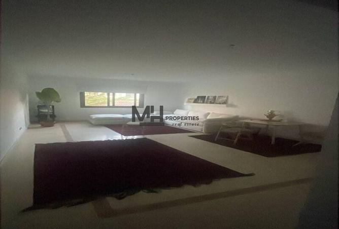 103198811 - Property Image 2