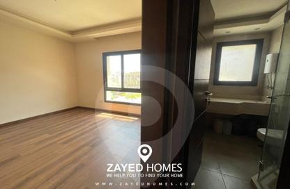 شقة - 2 غرف نوم - 3 حمامات للايجار في ذا كورت ياردز - كمبوندات الشيخ زايد - الشيخ زايد - الجيزة