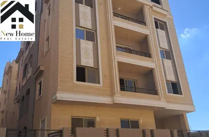 Apartment - 2 Bedrooms - 2 Bathrooms for sale in Al Andalus District - New Cairo City - Cairo
