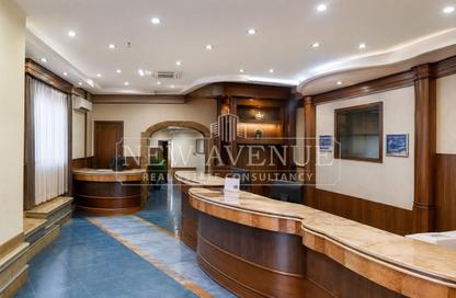 Shop - Studio - 2 Bathrooms for rent in Mahmoud Bassiouny St. - Qasr El Nil - Downtown - Cairo
