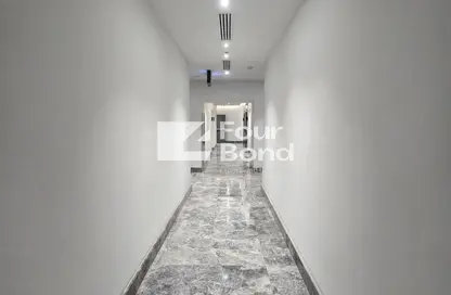 مساحات مكتبية - استوديو - 2 حمامات للايجار في ديستريكت 5 - كمبوندات التجمع الخامس - التجمع الخامس - مدينة القاهرة الجديدة - القاهرة