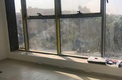 Clinic - Studio - 2 Bathrooms for rent in El Banafseg - New Cairo City - Cairo