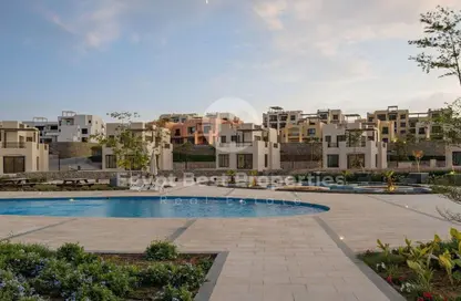 Chalet - 2 Bedrooms - 2 Bathrooms for sale in Makadi Heights - Makadi Orascom Resort - Makadi - Hurghada - Red Sea