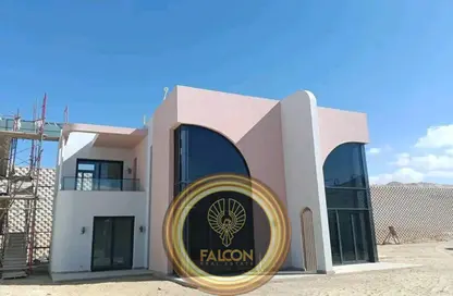 Villa - 5 Bedrooms - 4 Bathrooms for sale in June - Ras Al Hekma - North Coast