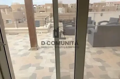 (بنتهاوس  (روف - 3 غرف نوم - 3 حمامات للايجار في ذا فيلدج - المستثمرين الجنوبية - مدينة القاهرة الجديدة - القاهرة