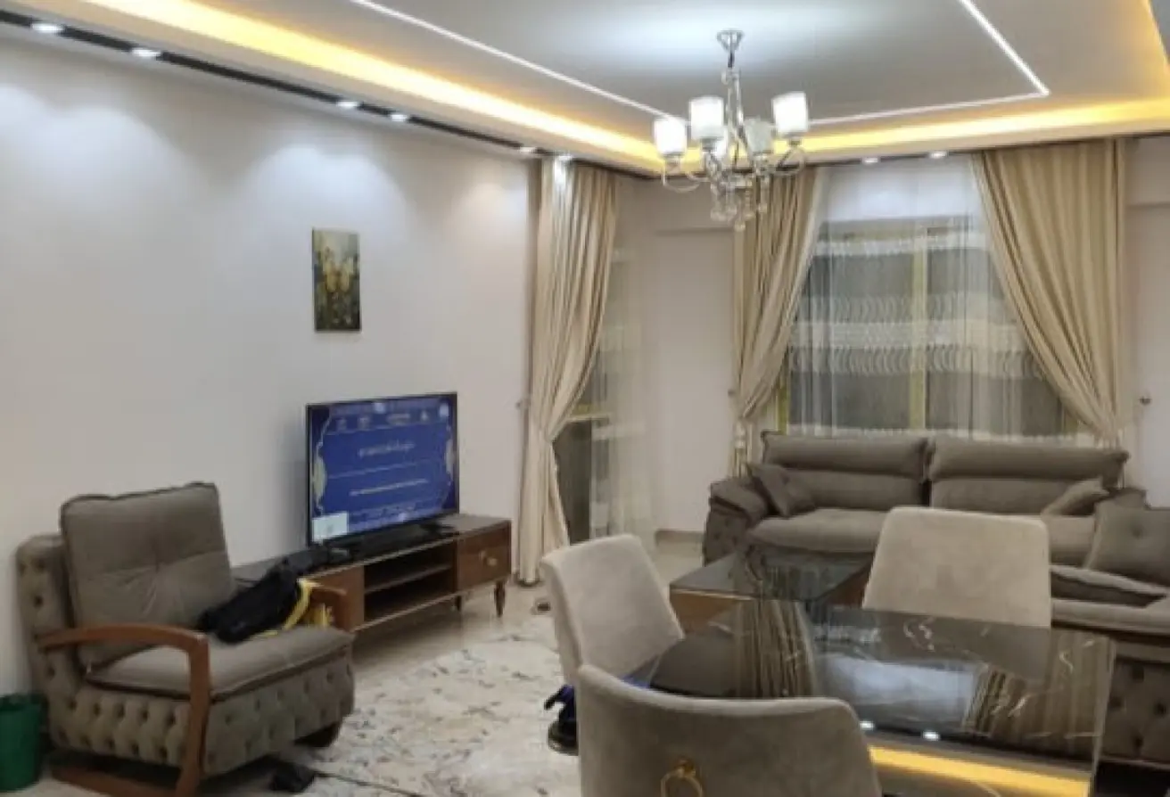 107964163 - Property Main Image