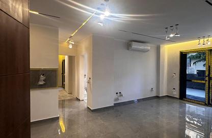 Apartment - 2 Bedrooms - 2 Bathrooms for sale in El Patio Oro - 5th Settlement Compounds - The 5th Settlement - New Cairo City - Cairo
