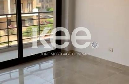 Apartment - 3 Bedrooms - 2 Bathrooms for sale in Villa Square - Fifth Square - The 5th Settlement - New Cairo City - Cairo