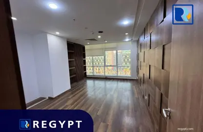 Office Space - 3 Bedrooms - 1 Bathroom for rent in V90 - North Teseen St. - The 5th Settlement - New Cairo City - Cairo