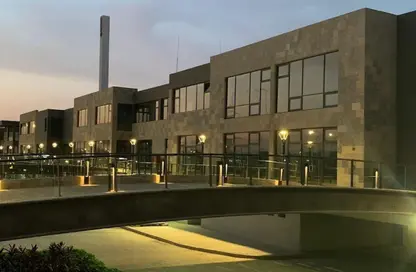 عيادة - 2 غرف نوم للبيع في ويستاون - كمبوندات الشيخ زايد - الشيخ زايد - الجيزة