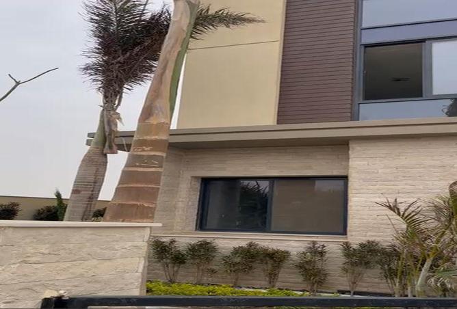 105163852 - Property Image 3