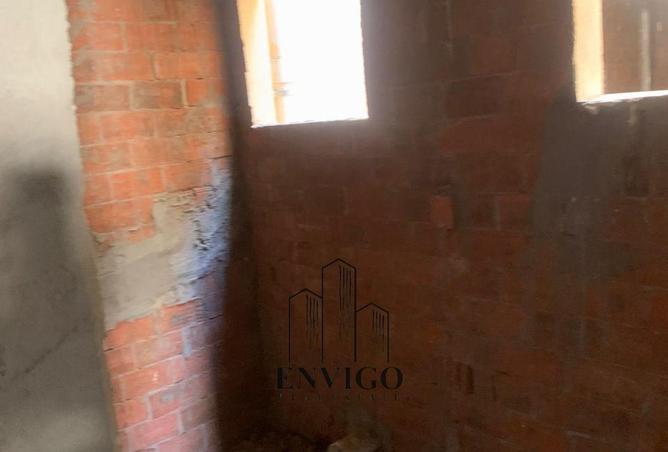 98829652 - Property Image 3
