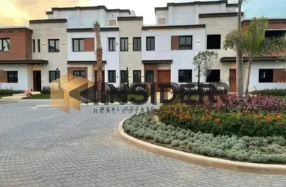 فيلا - 4 غرف نوم - 3 حمامات للبيع في ازار 2 - كمبوندات التجمع الخامس - التجمع الخامس - مدينة القاهرة الجديدة - القاهرة