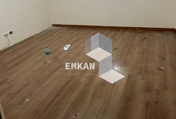 102918346 - Property Image 2