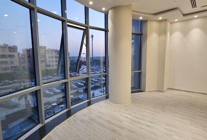 64641438 - صورة العقار 2