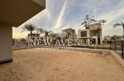 فيلا - 4 غرف نوم - 4 حمامات للبيع في سوديك ايست - الحي السادس - هليوبوليس الجديدة - القاهرة