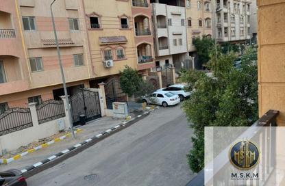 Apartment - 2 - 1 for sale in Abou El Houl - New Cairo City - Cairo