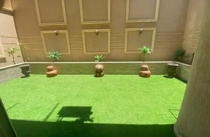 Duplex - 3 Bedrooms - 3 Bathrooms for rent in Ganoob El Acadimia - New Cairo City - Cairo