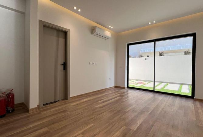 54760799 - Property Image 2