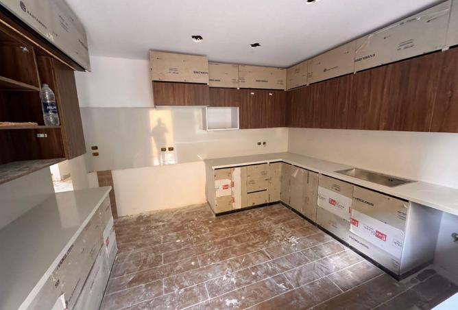 58002810 - Property Image 2