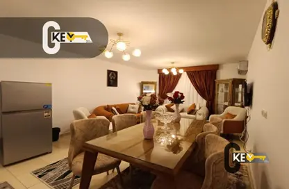 شقة - 3 غرف نوم - 2 حمامات للايجار في B11 - مدينتي - القاهرة