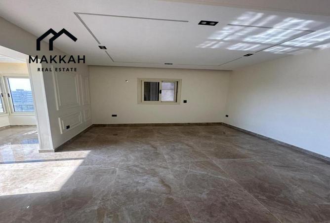 53717500 - Property Image 3