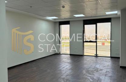Office Space - Studio - 1 Bathroom for rent in Hyde Park Business District Mall - South Teseen St. - The 5th Settlement - New Cairo City - Cairo