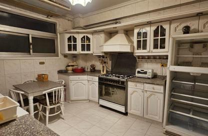 Apartment - 3 Bedrooms - 2 Bathrooms for sale in Shehab St. - Mohandessin - Giza