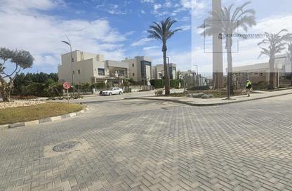 Townhouse - 4 Bedrooms - 4 Bathrooms for sale in Grand Heights - Northern Expansions - 6 October City - Giza