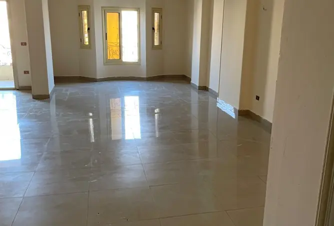 99118372 - Property Image 2