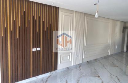 Apartment - 2 Bedrooms - 1 Bathroom for sale in Rehab City Second Phase - Al Rehab - New Cairo City - Cairo