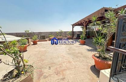 Penthouse - 5 Bedrooms - 6 Bathrooms for sale in Sarayat Al Maadi - Hay El Maadi - Cairo