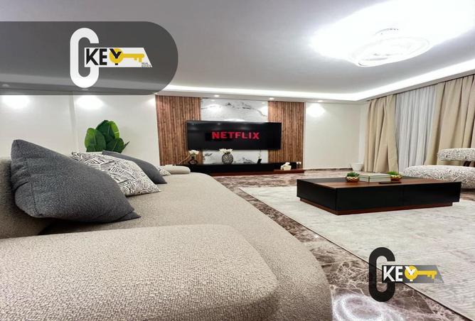 8586093 - Property Image 2